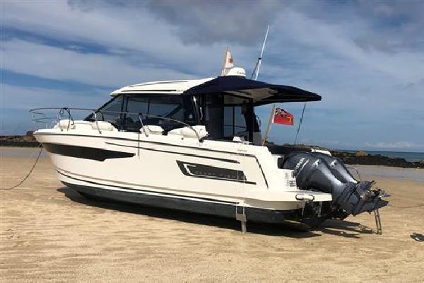 Jeanneau Merry Fisher 895